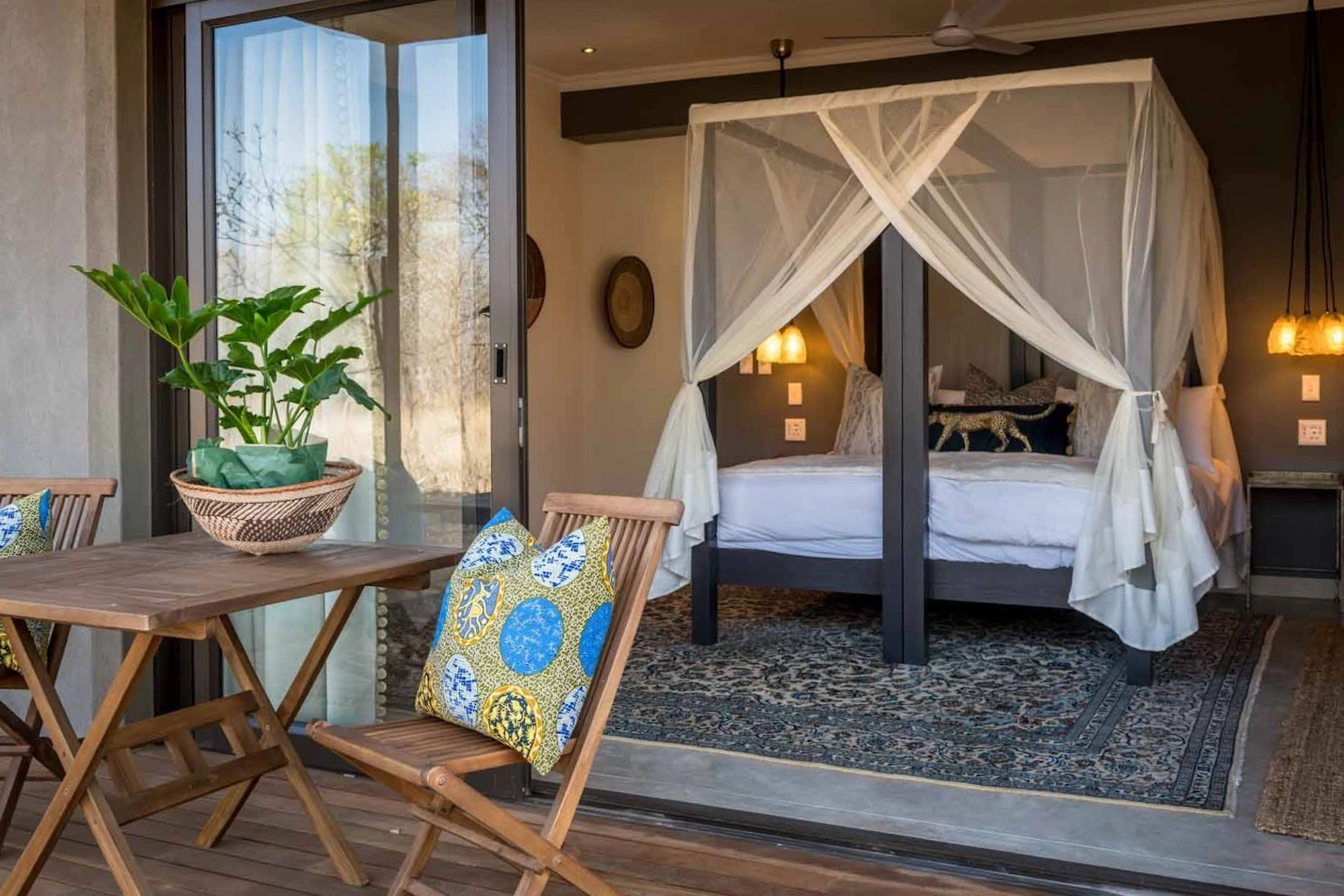 Safari Moon Luxury Bush Lodge Hoedspruit Limpopo South Africa hotel review