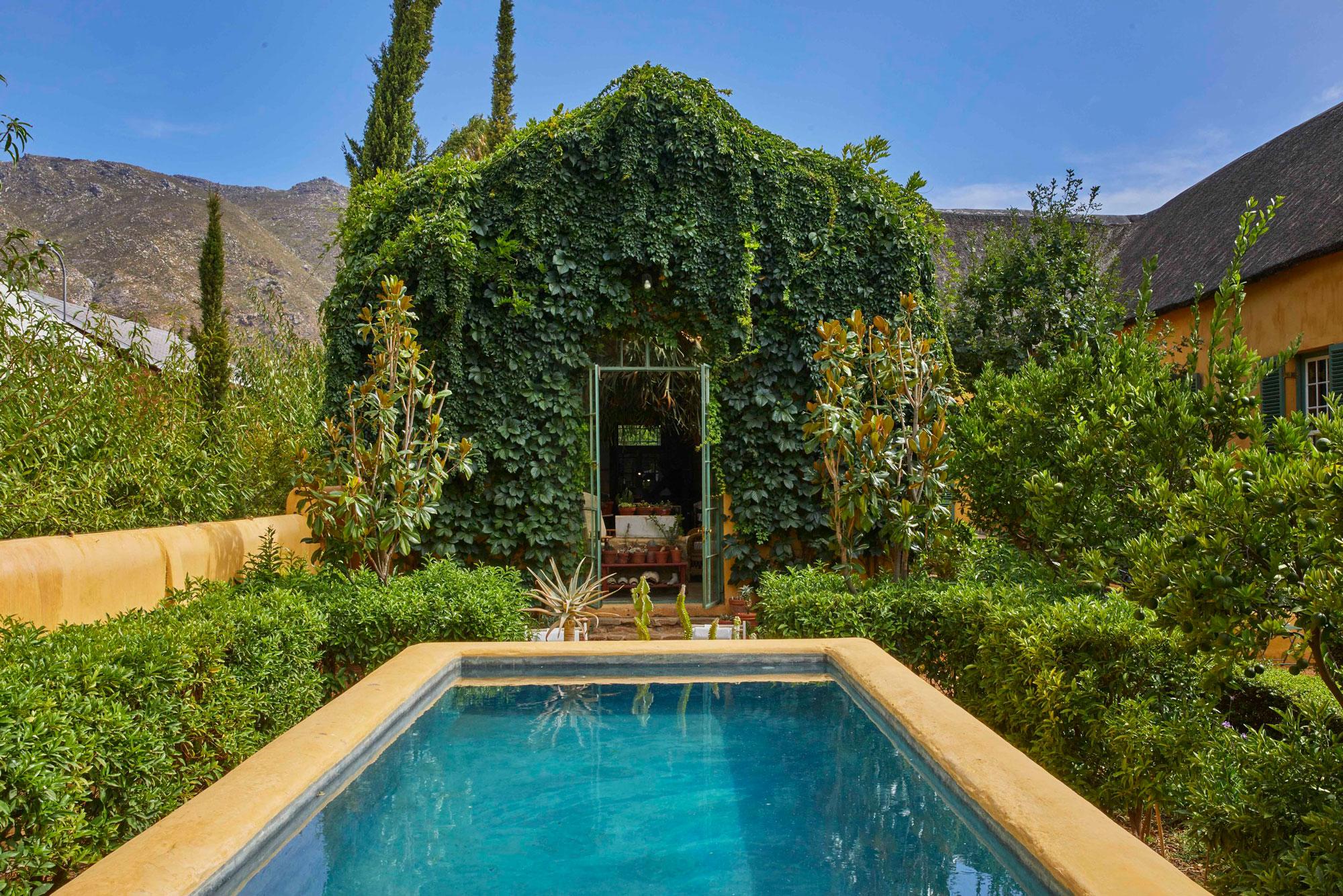 Jonkmanshof Montagu Western Cape South Africa hotel review